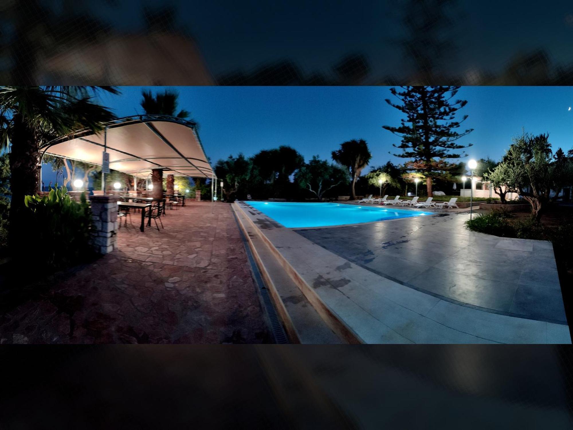 Arokariapartments Koróni エクステリア 写真